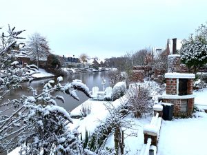 Die Uferseite von Ankerhaus am Siel